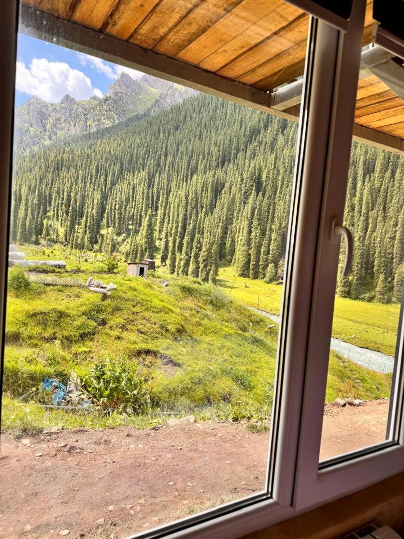 Ala-Kul Guesthouse In Altyn-Arashan Karakol Buitenkant foto