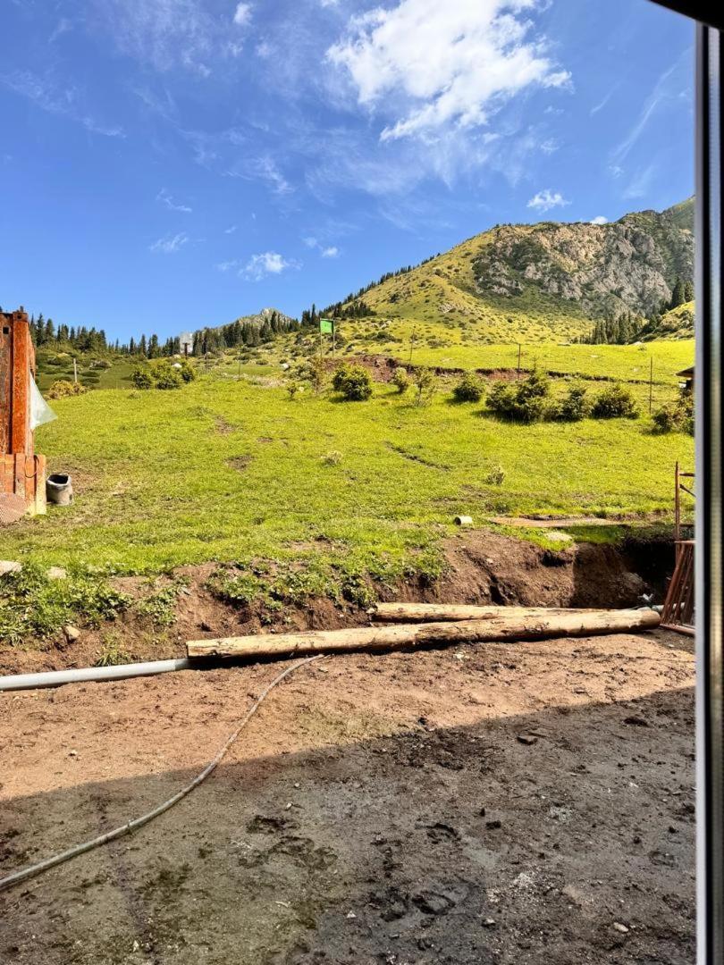 Ala-Kul Guesthouse In Altyn-Arashan Karakol Buitenkant foto