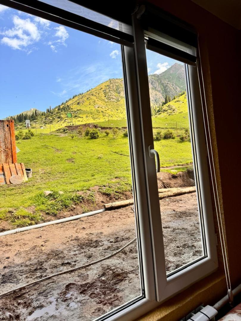 Ala-Kul Guesthouse In Altyn-Arashan Karakol Buitenkant foto